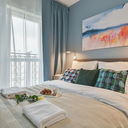 Okecie Airport Studio Bakalarska 2 P&O Serviced Apartments Warsaw Exterior photo