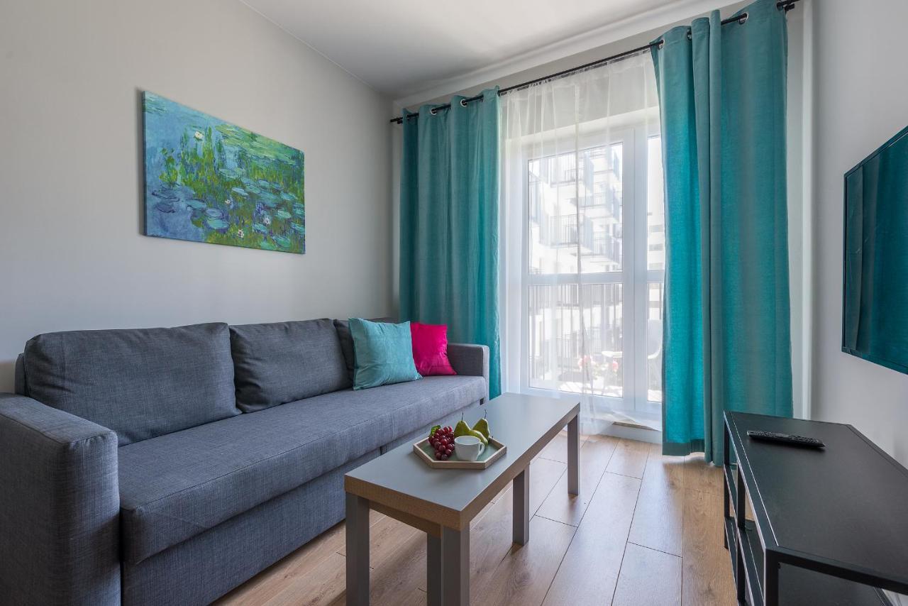 Okecie Airport Studio Bakalarska 2 P&O Serviced Apartments Warsaw Exterior photo